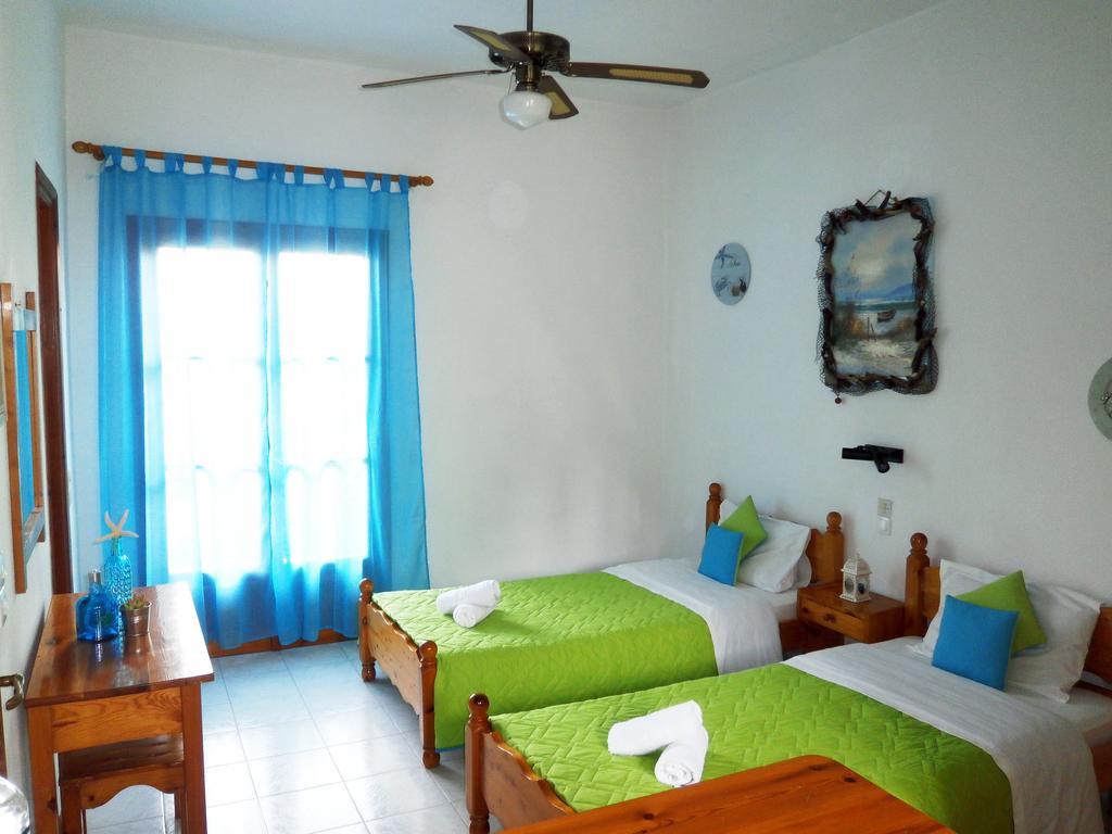 Paraskevi Apartments Ipsos Phòng bức ảnh